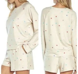 WildFox Oatmeal Hearts Print Women sz SMALL Sweatshirt and Short Lounge Set NWT - Picture 1 of 4