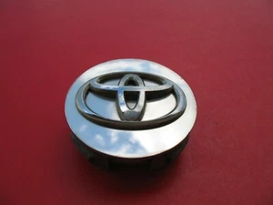 TOYOTA AVALON CAMRY SIENNA MATRIX 1 WHEEL RIM HUB CAP HUBCAP CENTER COVER #9876 - Picture 1 of 2