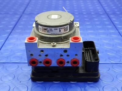 Conjunto modulador bomba freno antibloqueo ABS Toyota Yaris 18-20 sedán OEM Foto 1 de 4