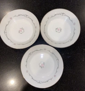 Vintage Petite Bouquet Japan Fine China 7" Suppenschüssel rosa Rosenknospe Mitte - Bild 1 von 5