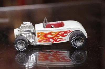 Bujes Hot Wheels Real Riders Street Rodder 1973 vintage blanco gris Malasia Foto 1 de 4