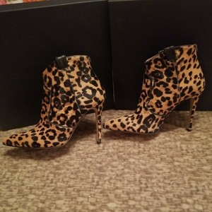 veronica beard leopard boots