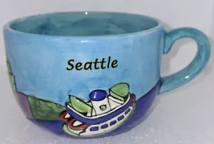 Seattle großer Kaffeebecher mehrfarbig Stadtbild gebraucht sieht unbenutzt aus - Bild 1 von 6