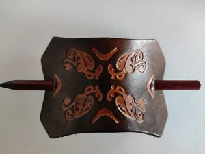 Braune schlichte LEDER-HAARSPANGE mit filigranen Muster 80ziger Jahre Vintage - Bild 1 von 4