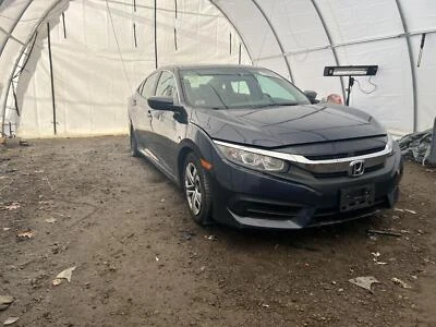 Used Air Cleaner Assembly fits: 2017 Honda Civic 2.0L naturally aspirated Grade - image 1 of 4