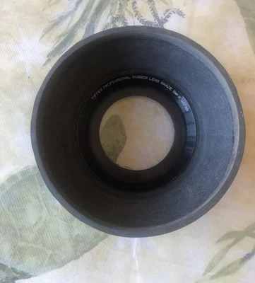 Tiffen rubber Collapsible series 9  Lens Shade  Will Accept 1 Series 9 Filter - Image 1 of 4