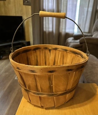 Vintage Wooden Peck Basket With Handle Fruit Basket Decorative Bushel Basket - Image 1 of 4