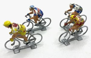 44419 COFALU / PLASTIQUE / TOUR DE FRANCE /LOT 4 CYCLISTES EQUIPES DIVERSES 1/32 - Picture 1 of 2