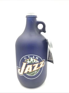 Utah Jazz Blue Glass Growler 64 oz jarra de medio galón alcancía cerveza rara - Imagen 1 de 11