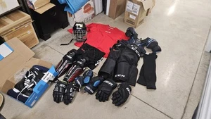 Lot 12 Bauer Hockey Equipment See Pictures And Descriptions Size large Boys Bag  - Picture 1 of 23