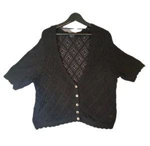 TORRID Cropped Crochet Cropped Pullover Gr. 3 schwarz Rauten offen Strickmuster - Bild 1 von 11