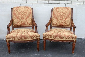 Lovely Pair of French Provincial Walnut Carved Fauteuils Chairs, New Upholstery - Picture 1 of 12