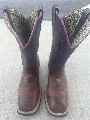 Laredo Lola Women's Western Cowboy Boots 5657 Size 9 M Purple Brown Leather - Image 1 of 4