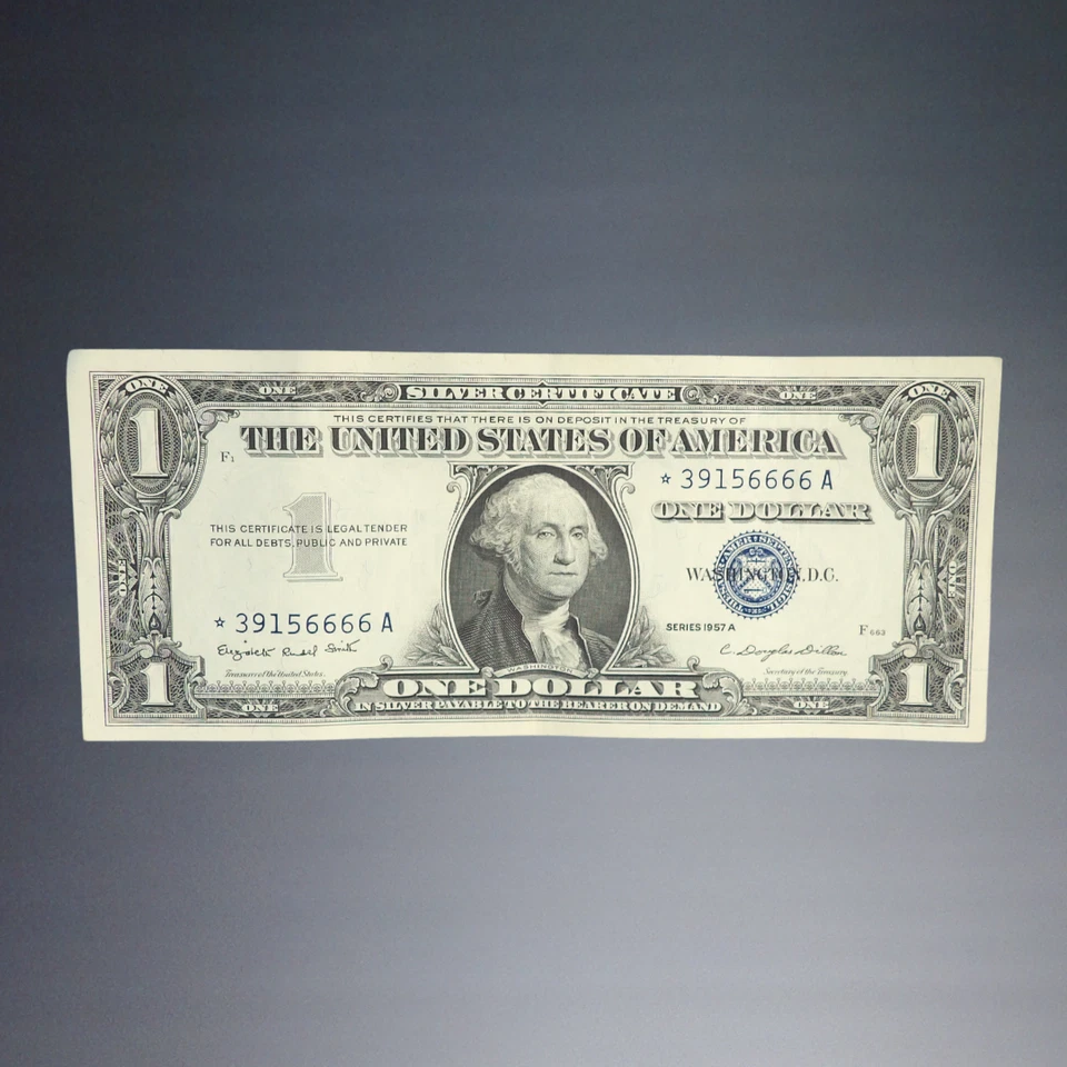 US 1957A $1 ONE DOLLAR SILVER CERTIFICATE BLUE STAR NOTE *39156666A BANKNOTE - Image 1 of 4