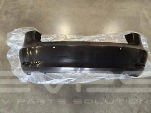 Tesla Modelo 3 2017-2023 OEM NUEVO parachoques trasero con orificios de sensor 1108905-S0-A - Imagen 1 de 3