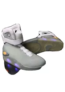 Limitierte Auflage Universal Studios Back to the Future Schuhe Luftmagazine Größe 10 - Bild 1 von 5