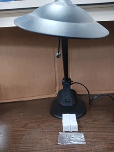 Vintage Black Halogen Adjustable Desk / Bedside Lamp - W/ Extra Bulbs **WORKS** - Picture 1 of 7