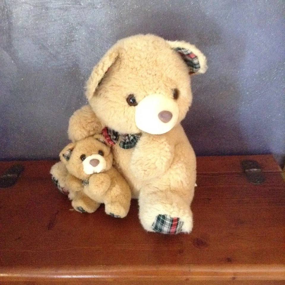 Peluche orso con orsetto 30 cm - Immagine 1 di 4