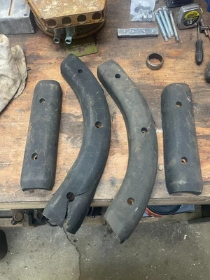 Almohadillas de seguridad para jaula de barra antivuelco Toyota Land Cruiser FJ40 OEM Foto 1 de 4