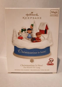 Hallmark 2011 Keepsake "Christmastime is Here" Peanuts Magic Ornament Tested - Picture 1 of 6