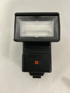 Pentax AF240Z Flash and Bracket Adjustable Mount for Cameras Photography - Picture 1 of 10
