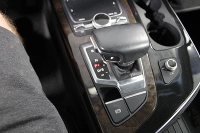 Cambio de transmisión Q7 AUDI 2018 403787 Foto 1 de 4