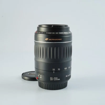 EXCELLENT Canon EF 55-200mm F/4.5-5.6 II USM Zoom Lens - Image 1 of 4