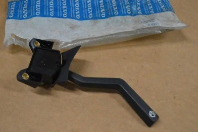 VOLVO 740 760 940 WINDSHIELD WIPER SWITCH 1363016 NEW OEM - Image 1 of 4