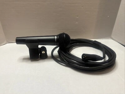 Digital Reference DRV100 Dynamic Cardioid Handheld Microphone & Cable - Image 1 of 4