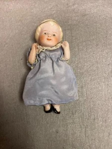 VINTAGE 5 ZOLL BISKUIT PUPPE AN SCHULTERN & HÜFTEN VERBUNDEN - Bild 1 von 7