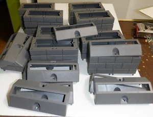 LGB - BRICK BUILDING BLOCKS - 24 Misc Pieces - Picture 1 of 1