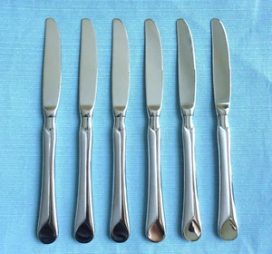 New Zwilling J.A. Henckels PROVENCE Set of 6 Dinner Knives 18/10 Stainless - Picture 1 of 3