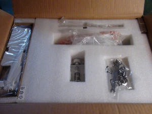 PROJECTOR MOUNT - CHIEF RSM A-D ELITE SERIES, WHITE (New) - Picture 1 of 9