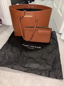 Kurt Geiger London Shopper - Picture 1 of 10