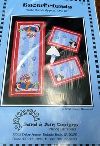 *VTG "SNOW FRIENDS" Table Runner +Placemats Sand & Sun Sewing Pattern Uncut - Picture 1 of 2