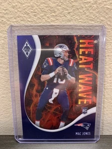 2021 Panini Phoenix MAC JONES #17-Heat Wave-Blue /35 -New England Patriots - Picture 1 of 2