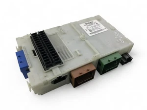 Caja De Fusibles G633 VOLVO 30765624AE - Picture 1 of 4