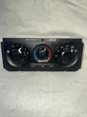 2005-2012 Nissan Pathfinder / Xterra AC Heater Climate Temperature Control 05-12 - Image 1 of 4