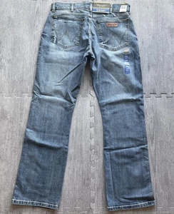 Wrangler Retro Slim Boot Jeans Men’s US Size 34/32 NWT Cowboy Western - Picture 1 of 9