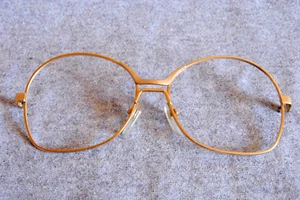 unbranded vintage 1970's womens eyeglass frame front gold large lens 5-1/2 acrss - Picture 1 of 2
