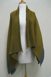 Martine Boissy French Plisse Pleats 2 Sided Colorblock Scarf Shawl Wrap EUC - Picture 1 of 7