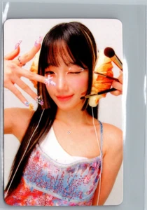 LE SSERAFIM- KAZUHA CRAZY ALBUM UNIVERSAL MUSIC COMPACT POB OFFICIAL PHOTOCARD - Picture 1 of 2