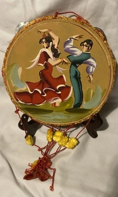 Vintage Pintado a Mano Tamborine España Bailarines Flamencos Españoles Decoración Kitsch Foto 1 de 4