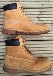Botas Timberland 6 pulgadas nobuck talla 11,5 Reino Unido. - Imagen 1 de 7