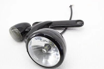09-13 Harley-Davidson Tri Glide Ultra Classic Flhtcutg Right Front Turn Signal - Image 1 of 4