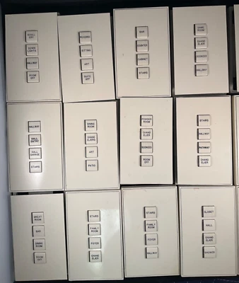 Off-White Vantage Keypads w/4 Buttons - Image 1 of 4