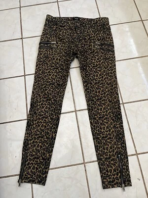BDG URBAN OUTFITTERS ¡NUEVO! Pantalones de mezclilla con estampado de leopardo tiro bajo MOTO y cremallera talla 29x29 Foto 1 de 4