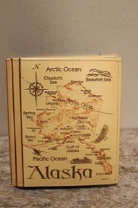 NEW - ALASKA SOUVENIER PHOTO ALBUM - holds 100 4" x6" photos - Picture 1 of 1