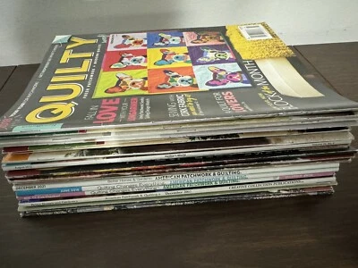 Lot of 20 Quilting Magazines Fons & Porter's Quilters World American Patchwork - Image 1 of 4
