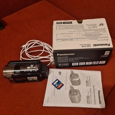 DM85 Panasonic SDR-H100 Digital Camcorder Video Camera With SD card 8GB - Image 1 of 4